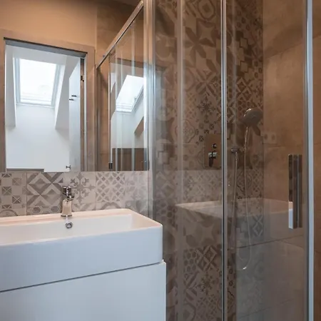 Hotel apartamentowy Rimska 14 Praga