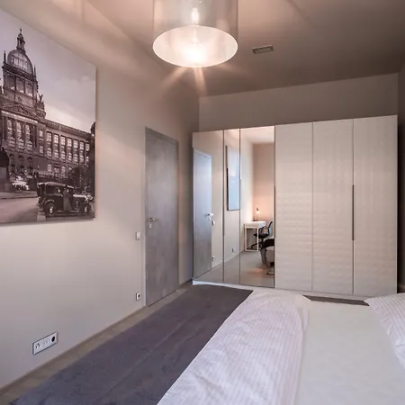 Hotel apartamentowy Rimska 14 Praga