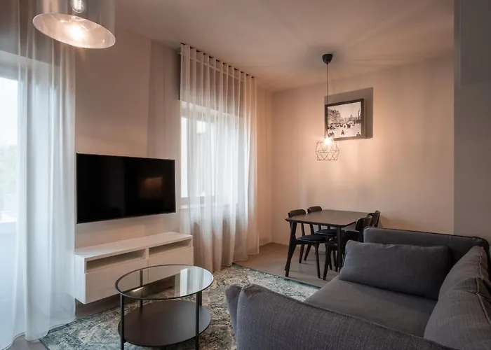 Lägenhetshotell Rimska 14 Prag