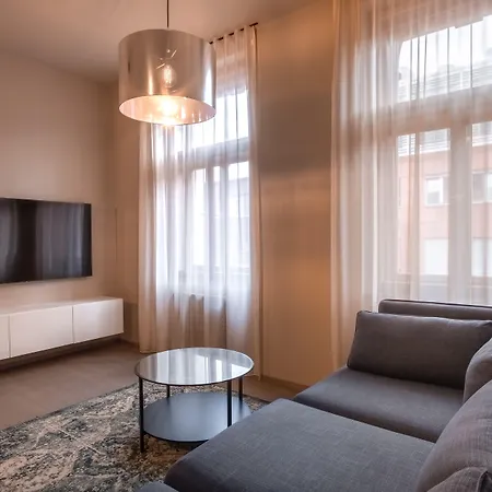 Aparthotel Rimska 14