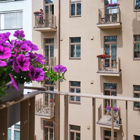 Hotel apartamentowy Rimska 14 Praga