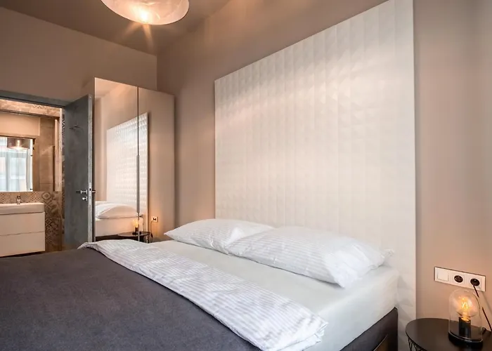 Apartahotel Rimska 14 Praga