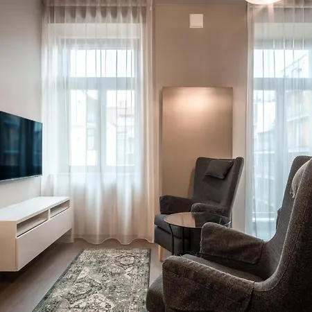 Rimska 14 Aparthotel 4*