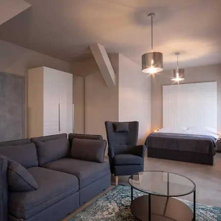 Hotel apartamentowy Rimska 14